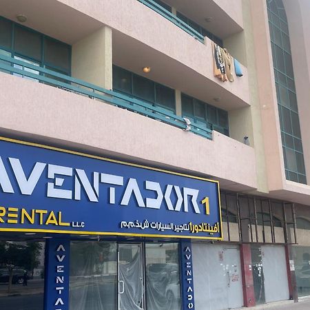 Royal House Capsule Hotel Dubai Luaran gambar