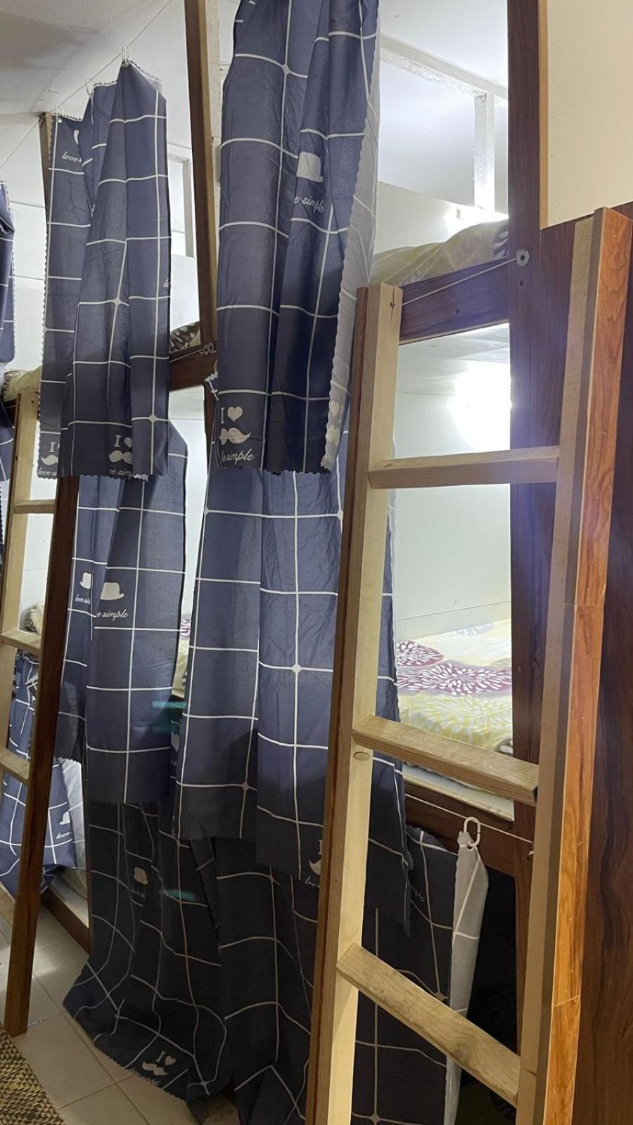 Royal House Capsule Hotel Dubai Luaran gambar